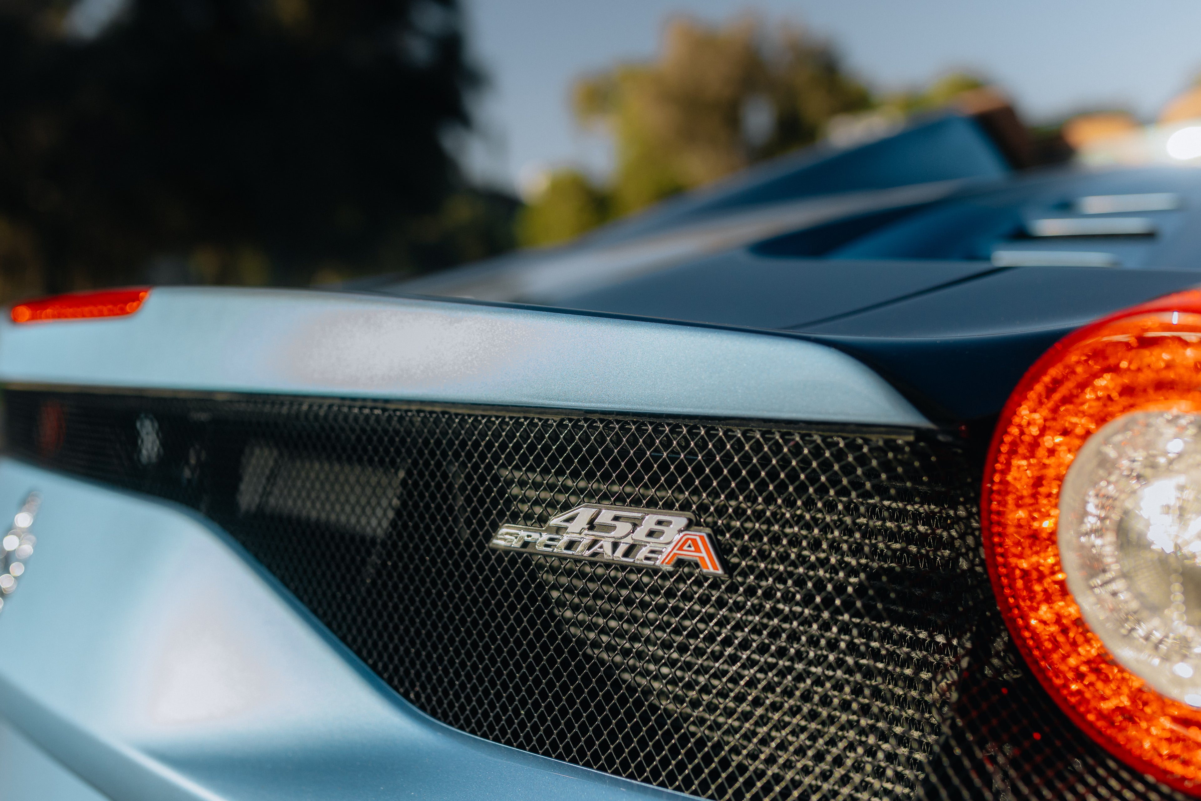Ferrari 458 Speciale Aperta - Azzurro California (Copy)