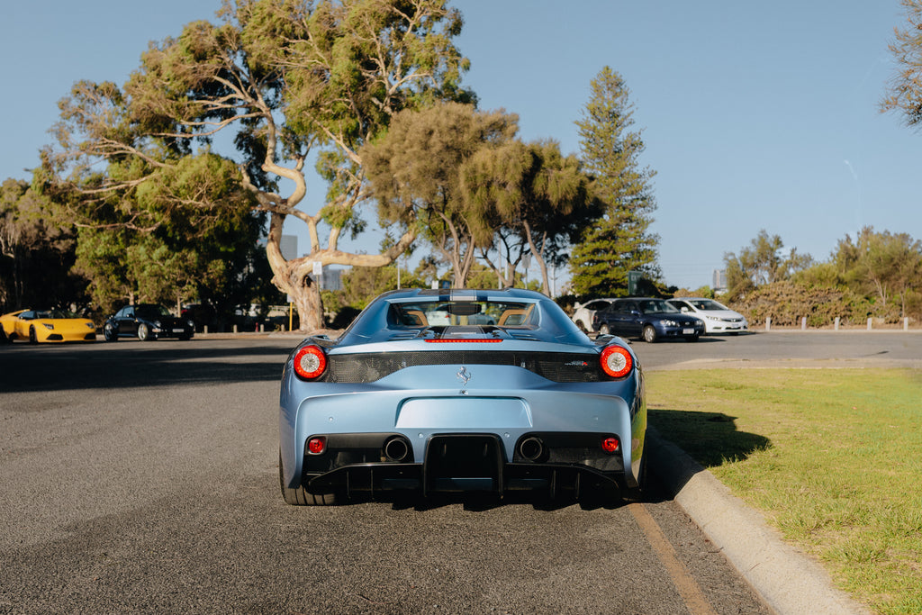 Ferrari 458 Speciale Aperta - Azzurro California (Copy)