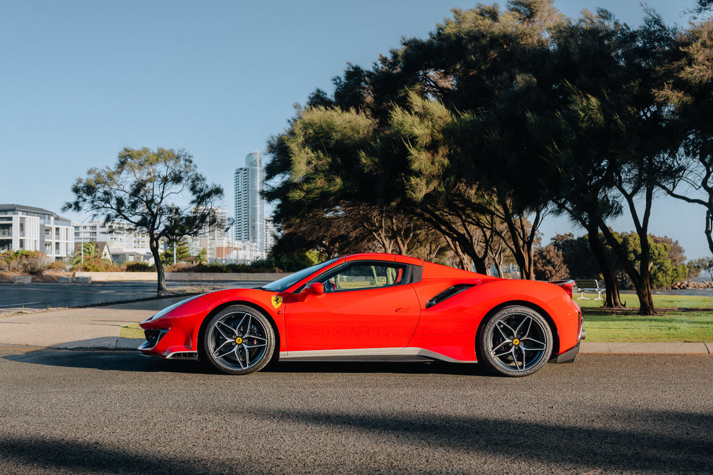 Ferrari 488 Pista Spider - Rosso Corsa (Copy)