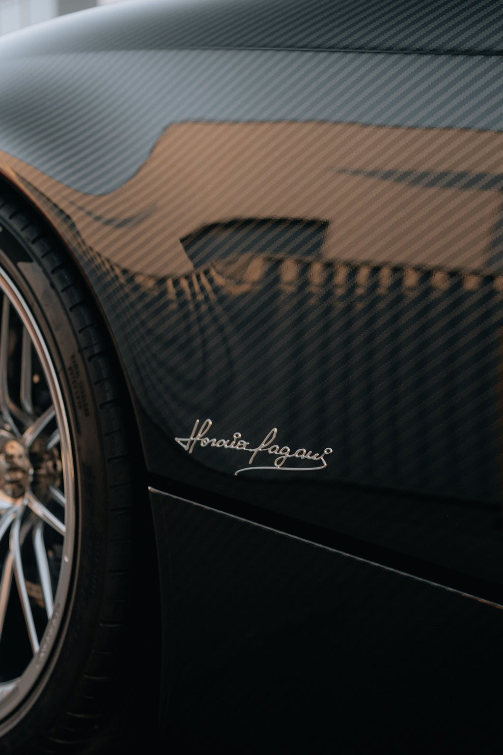 Pagani Huayra - Full Carbon Fibre (Copy)