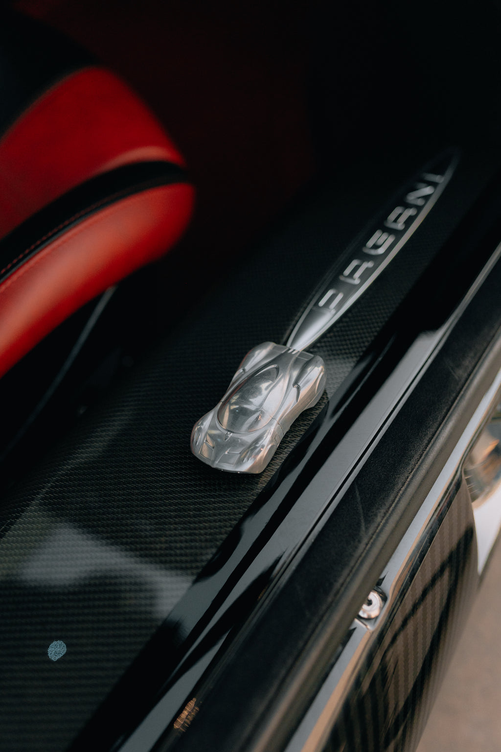 Pagani Huayra - Full Carbon Fibre (Copy)