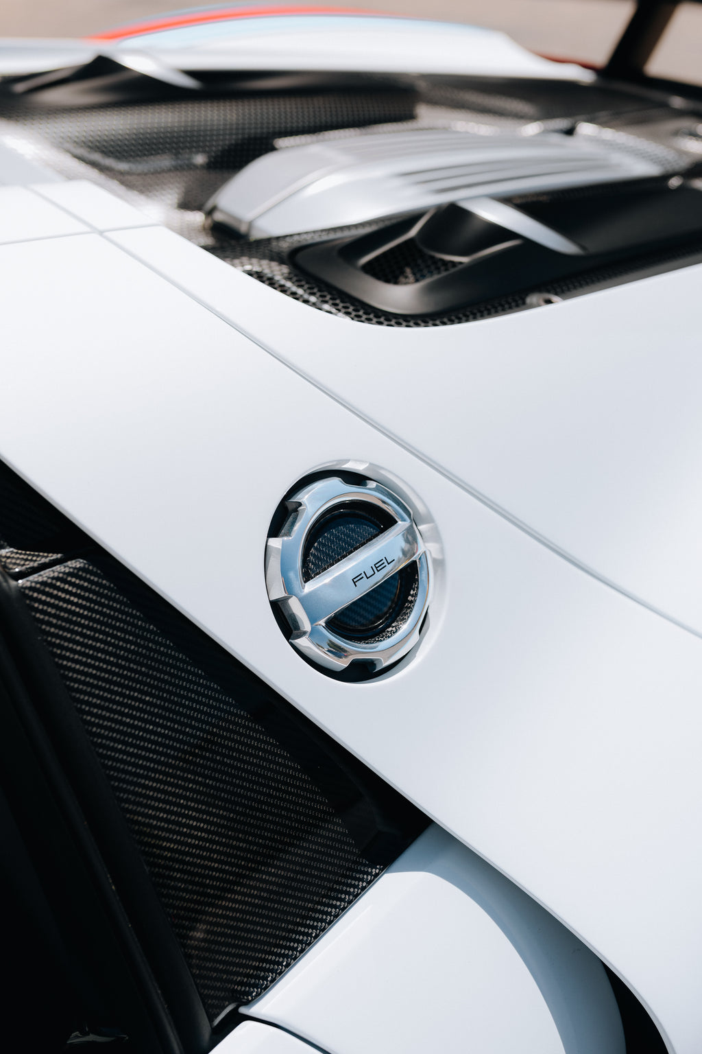 Porsche 918 Spyder - Weissach Martini Racing (Copy)