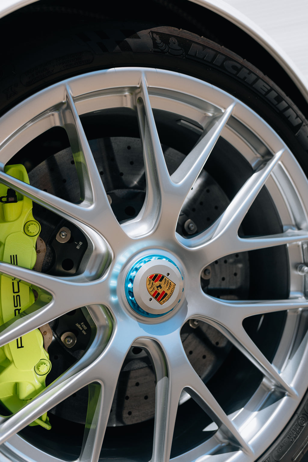 Porsche 918 Spyder - Weissach Martini Racing (Copy)