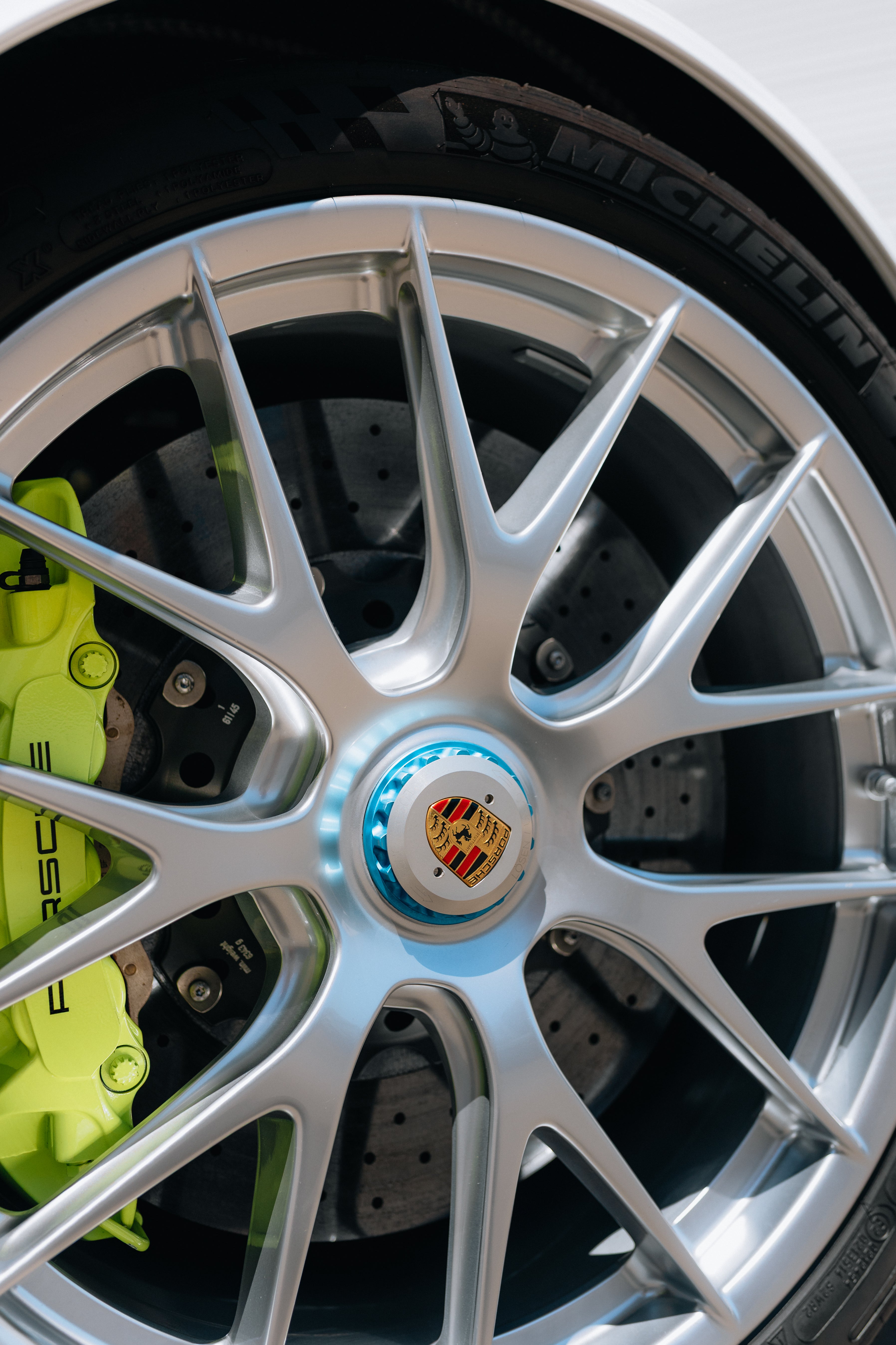 Porsche 918 Spyder - Weissach Martini Racing (Copy)