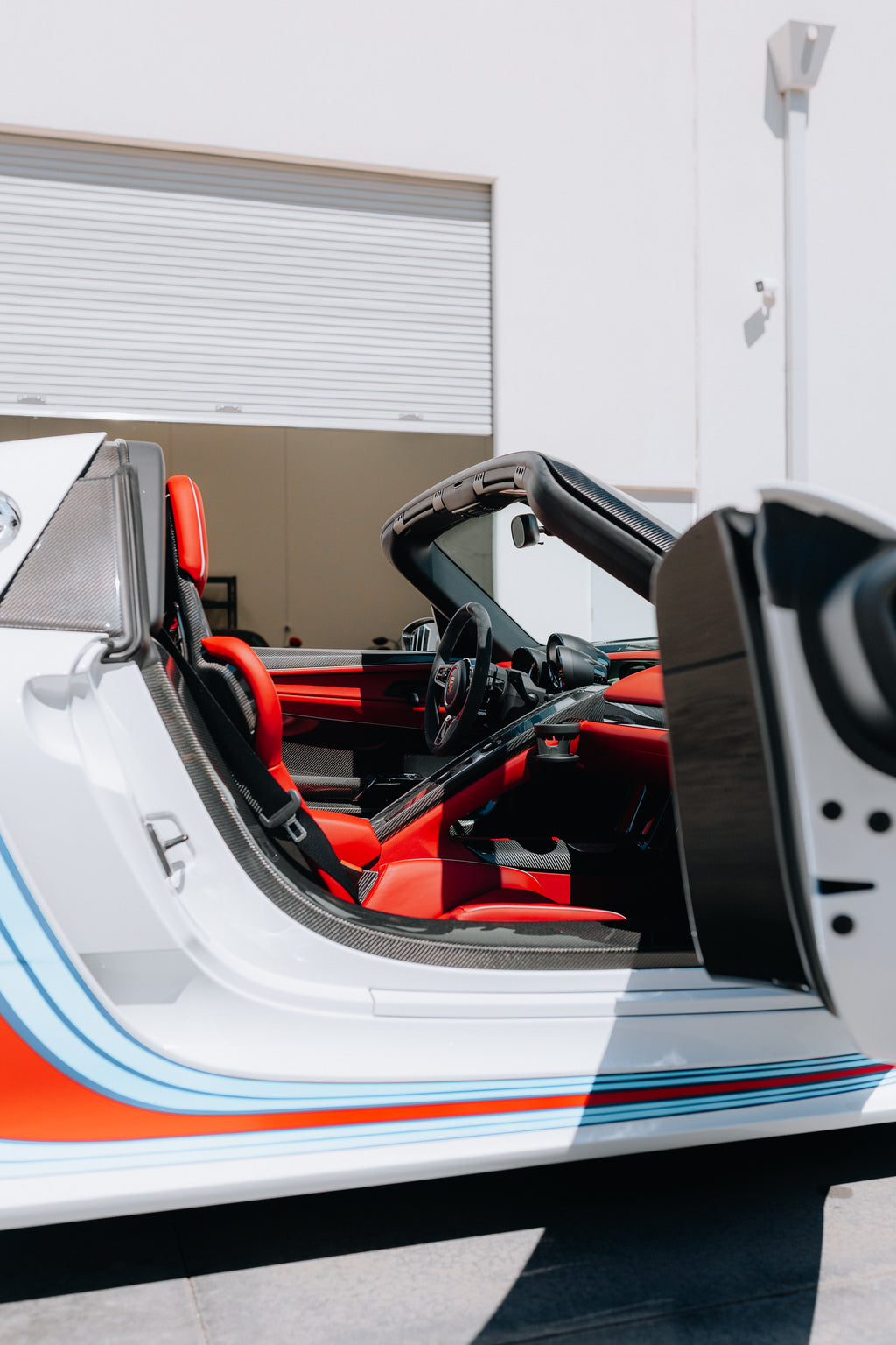 Porsche 918 Spyder - Weissach Martini Racing (Copy)