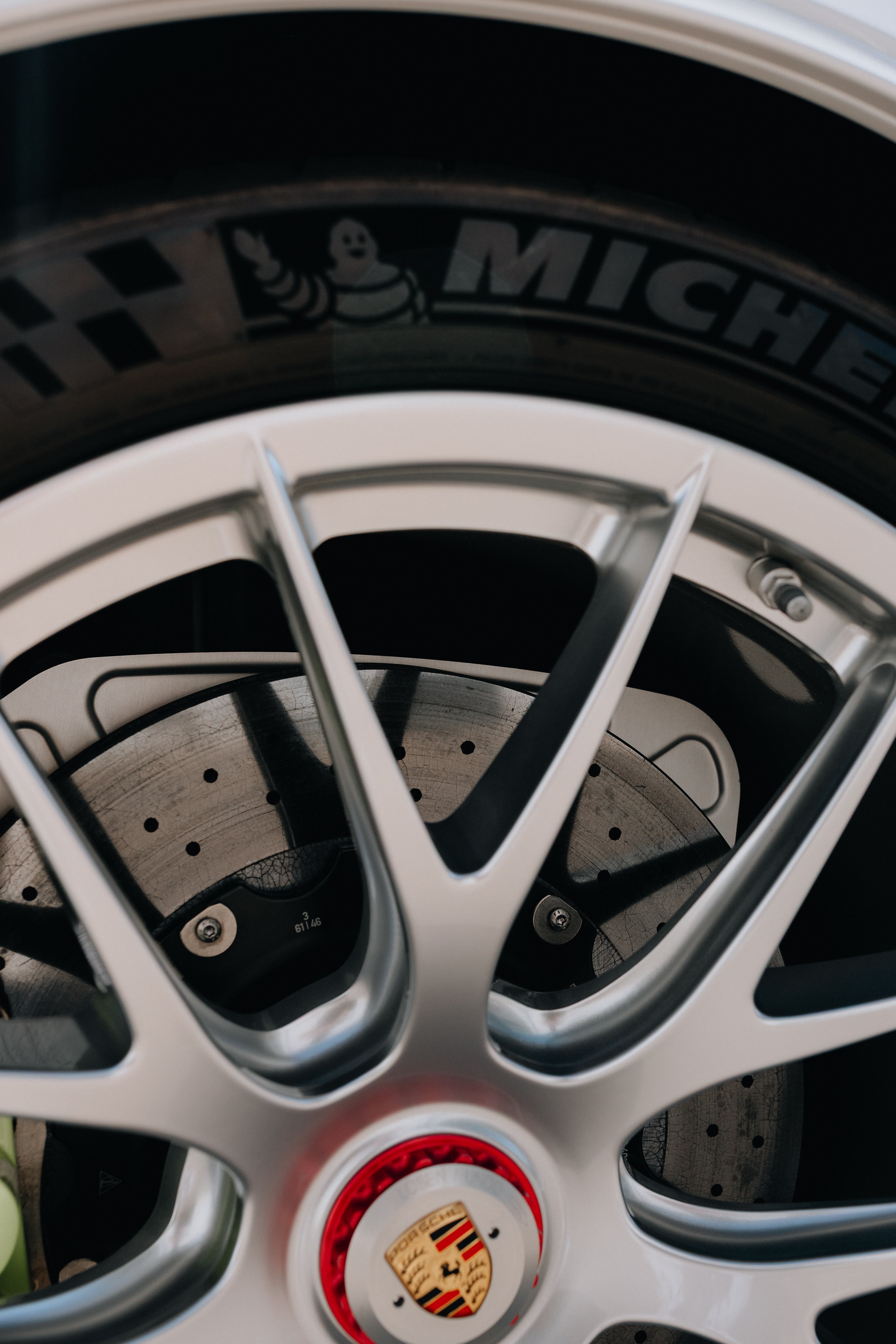 Porsche 918 Spyder - Weissach Martini Racing (Copy)