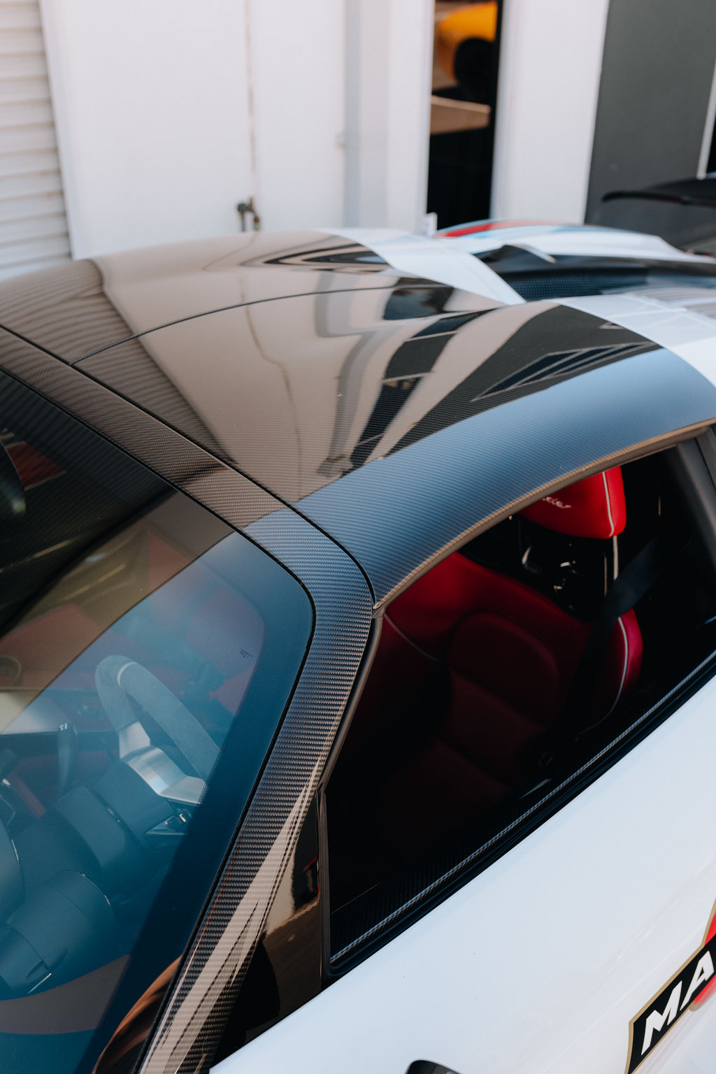 Porsche 918 Spyder - Weissach Martini Racing (Copy)